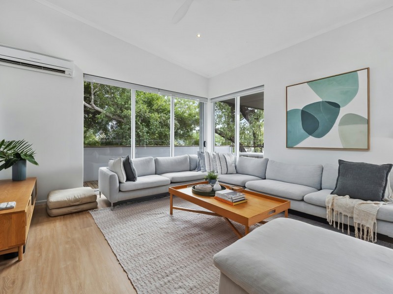 15 Dowsett Close, Yorkeys Knob QLD 4878