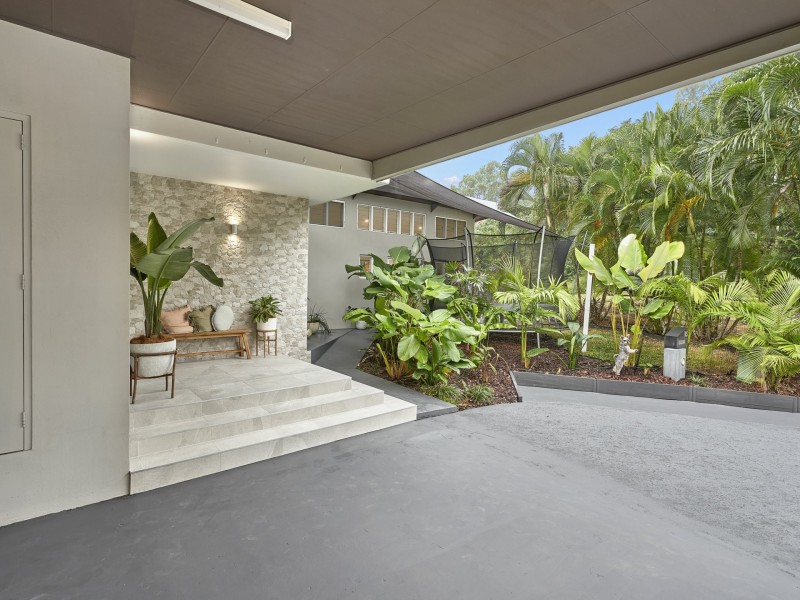 15 Dowsett Close, Yorkeys Knob QLD 4878