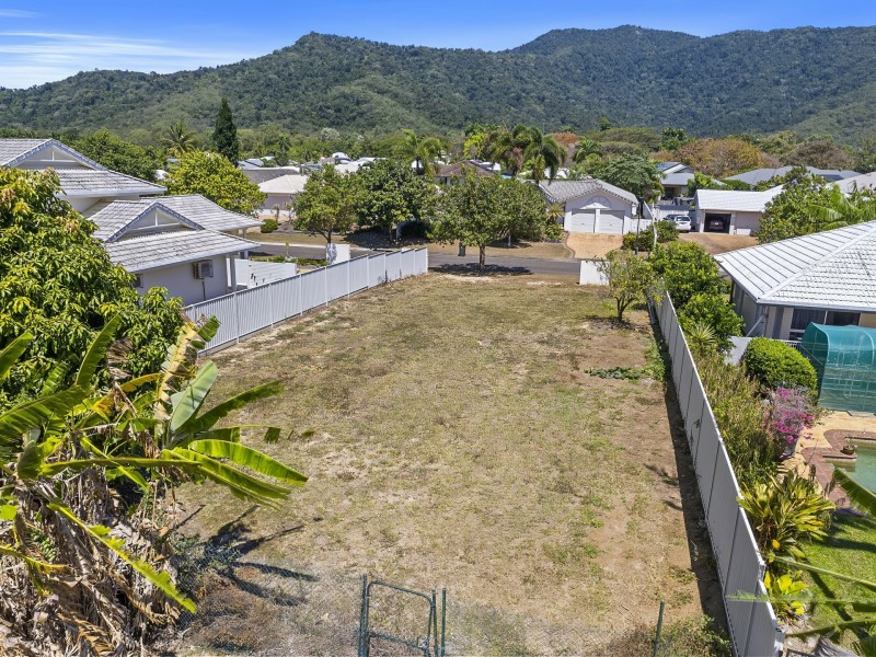 37 Parkinson Avenue, Kewarra Beach QLD 4879