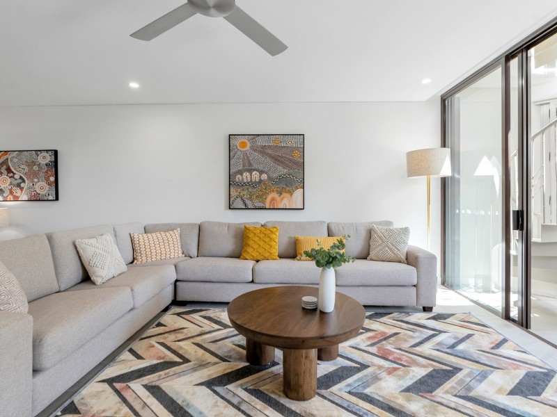 418/5 Triton Street, Palm Cove QLD 4879