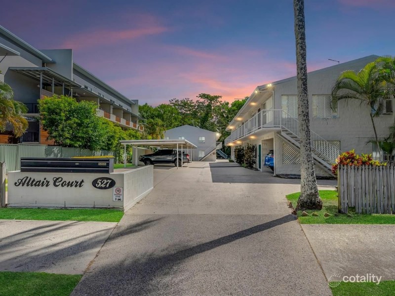 5/527 Varley St, Yorkeys Knob QLD 4878