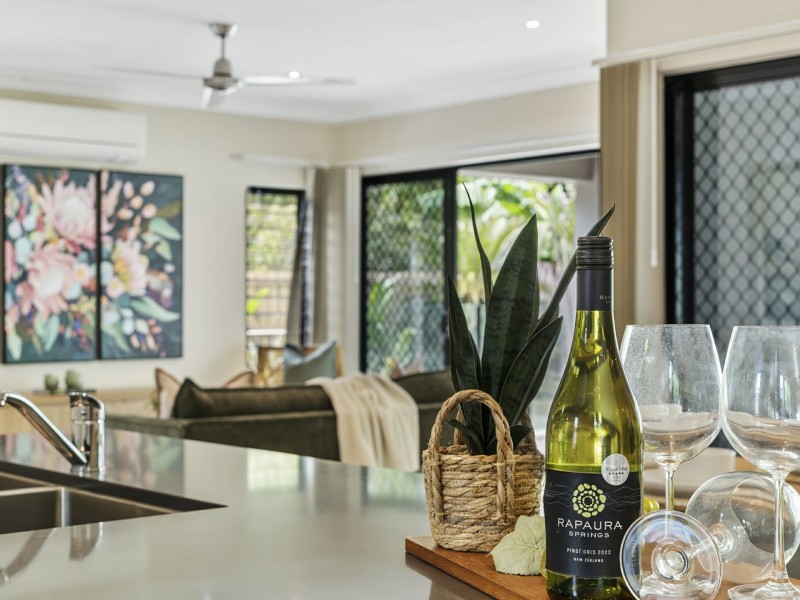 12 Savaii Close, Palm Cove QLD 4879