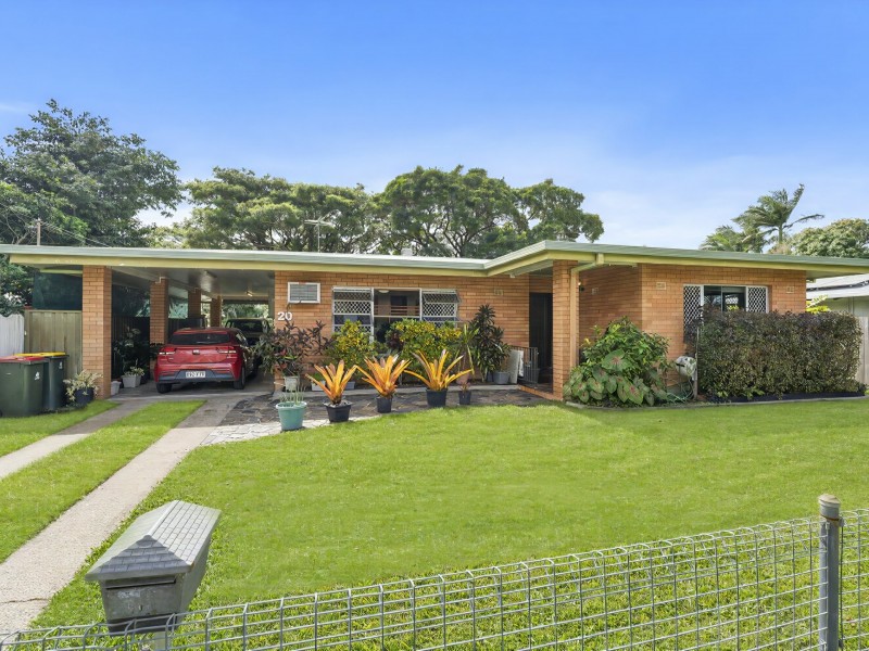 20 Torrance Avenue, Edge Hill QLD 4870