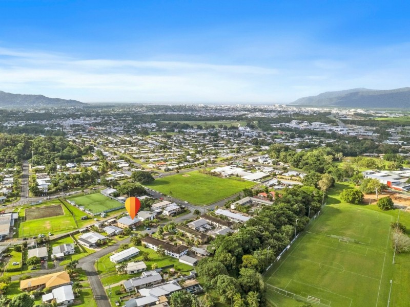 Unit 1/15 Girralong Street, Woree QLD 4868