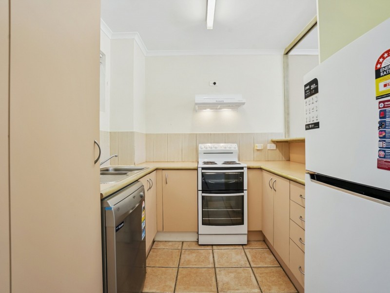 411/305-341 Coral Coast Drive, Palm Cove QLD 4879