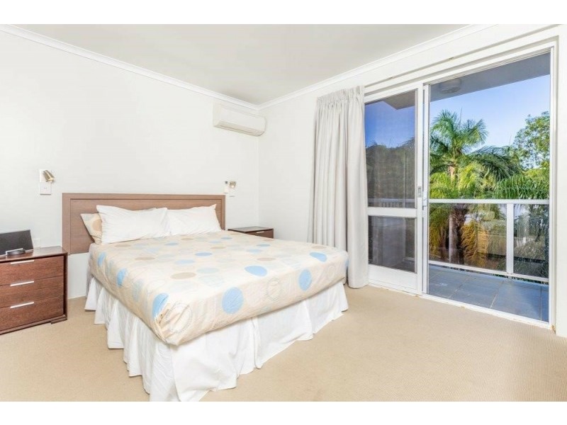 126/305 Coral Coast Drive, Palm Cove QLD 4879