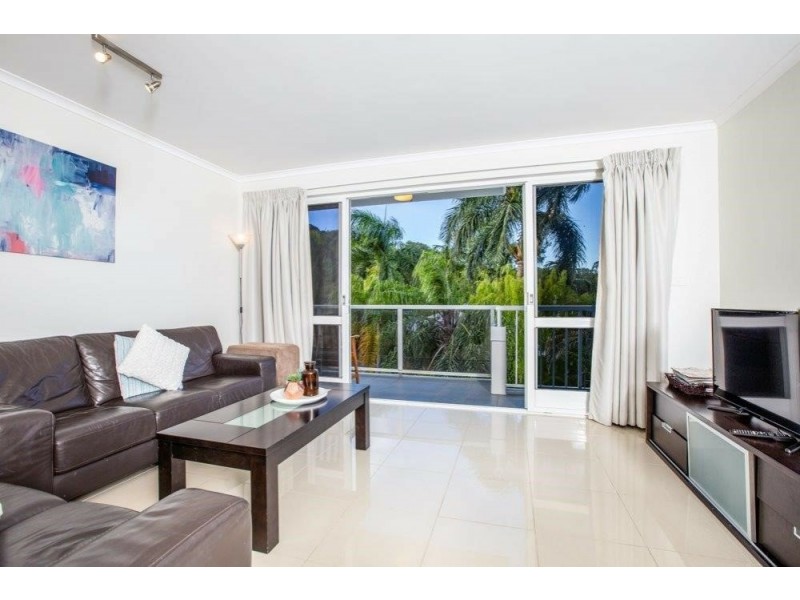 126/305 Coral Coast Drive, Palm Cove QLD 4879
