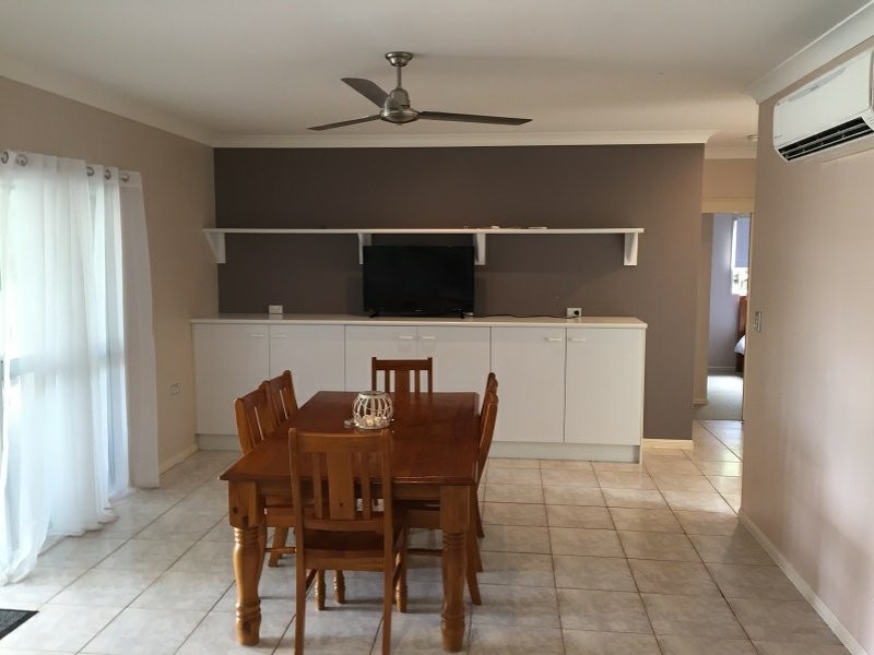 2 Isaac Smith Close, Kewarra Beach QLD 4879