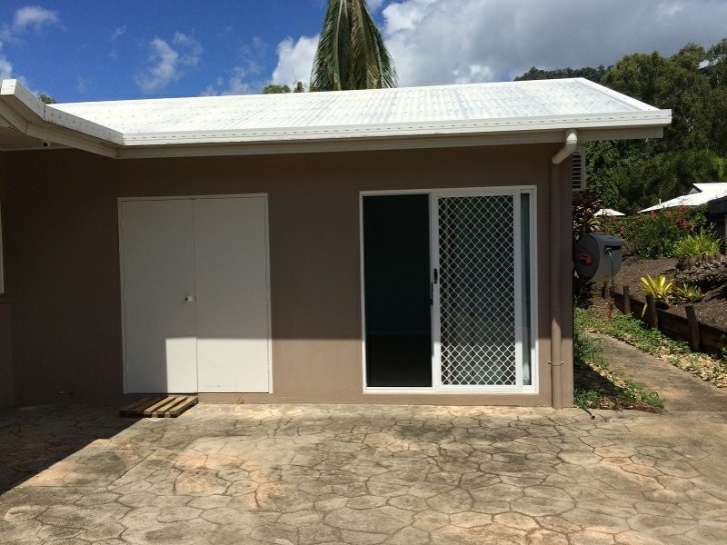 2 Isaac Smith Close, Kewarra Beach QLD 4879