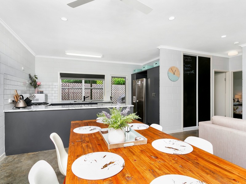 Unit 3/16-18 Brooks Street, Whitfield QLD 4870