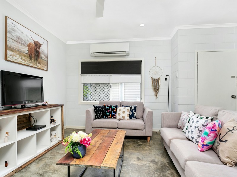 Unit 3/16-18 Brooks Street, Whitfield QLD 4870