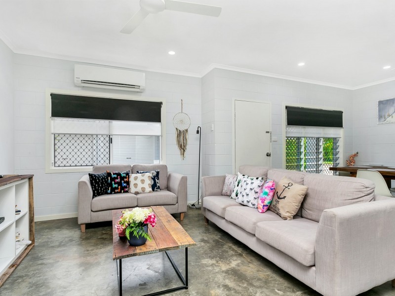 Unit 3/16-18 Brooks Street, Whitfield QLD 4870