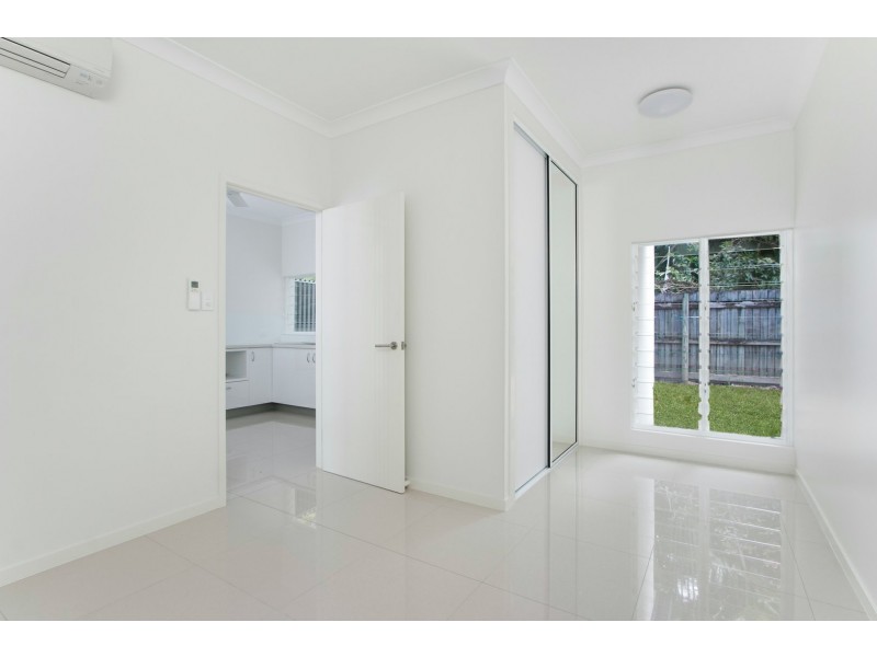 5/35 Upolu Esplanade, Clifton Beach QLD 4879