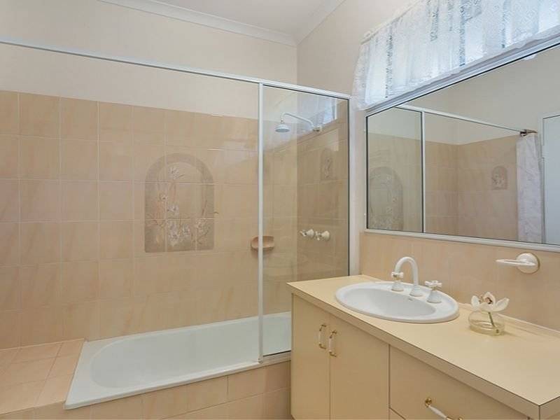 13 Saxon Street, Clifton Beach QLD 4879