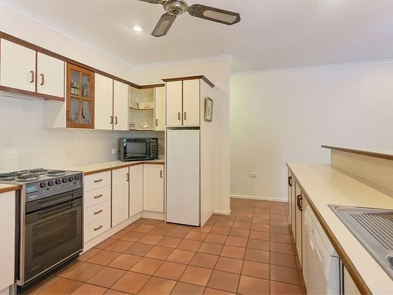 13 Saxon Street, Clifton Beach QLD 4879