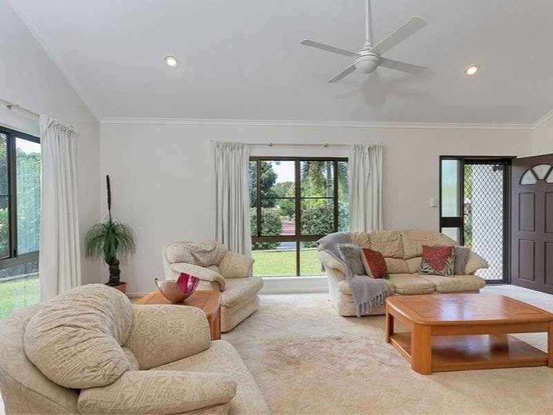 13 Saxon Street, Clifton Beach QLD 4879