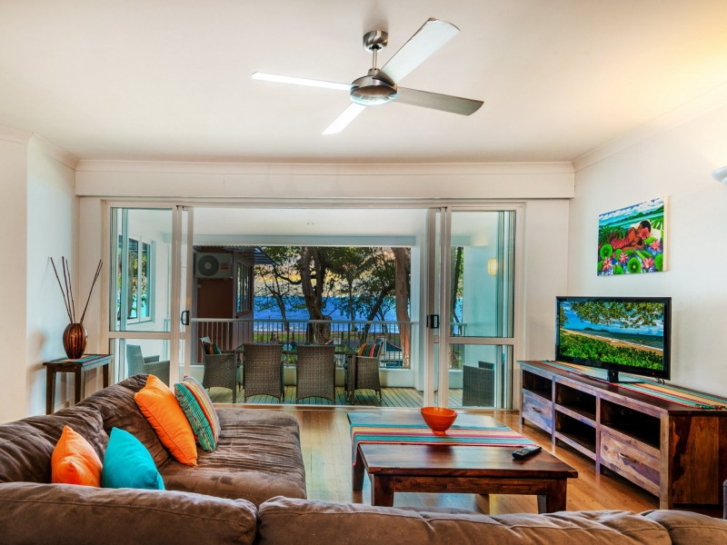 Apartment 9/111-117 Williams Esplanade, Palm Cove QLD 4879