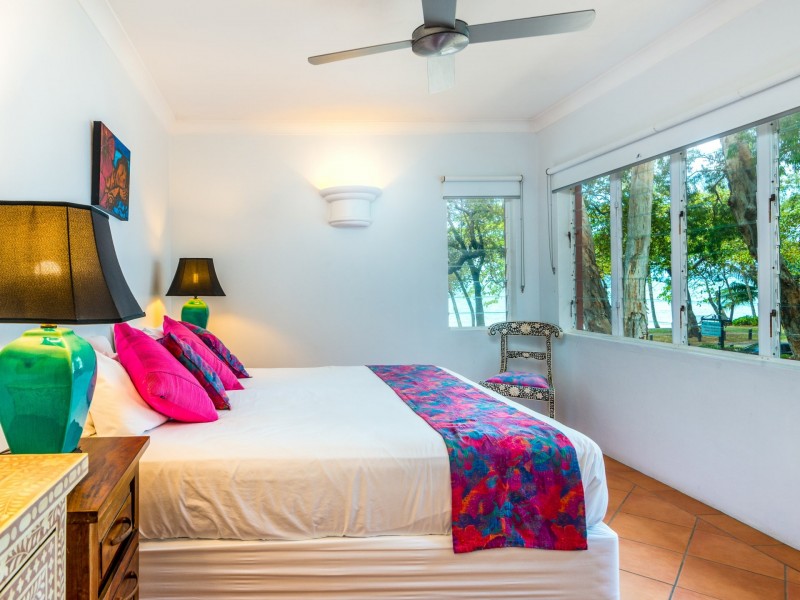 Apartment 9/111-117 Williams Esplanade, Palm Cove QLD 4879