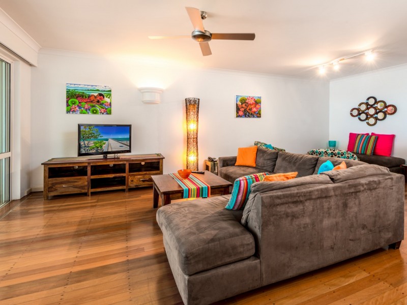 Apartment 9/111-117 Williams Esplanade, Palm Cove QLD 4879