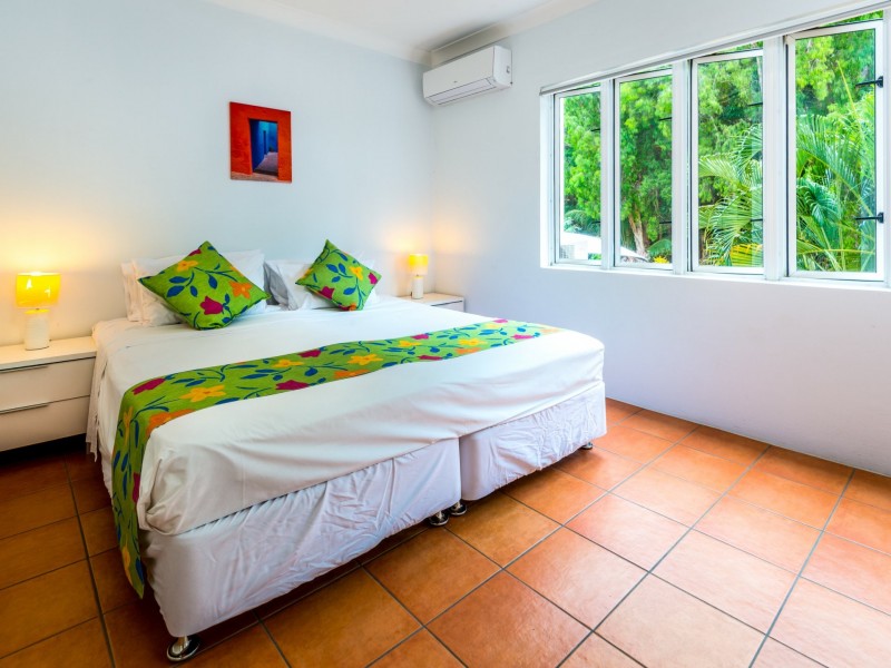 Apartment 9/111-117 Williams Esplanade, Palm Cove QLD 4879