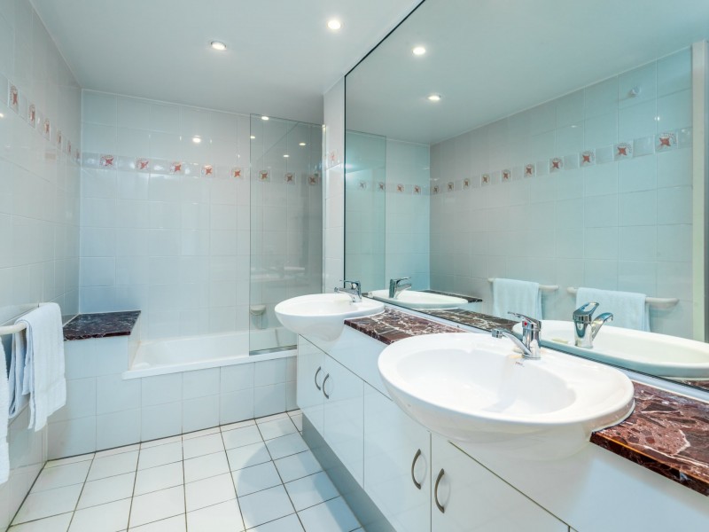Apartment 9/111-117 Williams Esplanade, Palm Cove QLD 4879