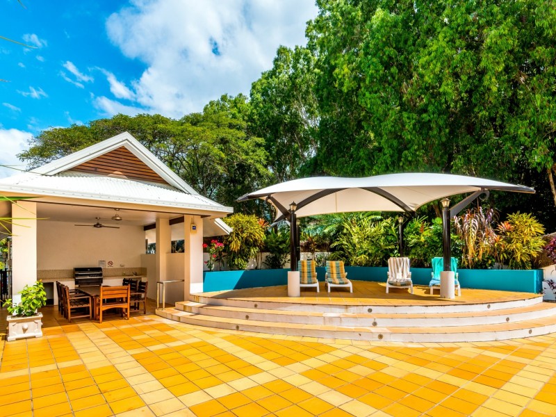 Apartment 9/111-117 Williams Esplanade, Palm Cove QLD 4879