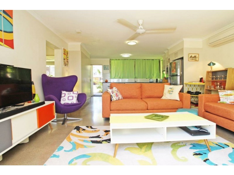 4/35 Sims Esplanade, Yorkeys Knob QLD 4878