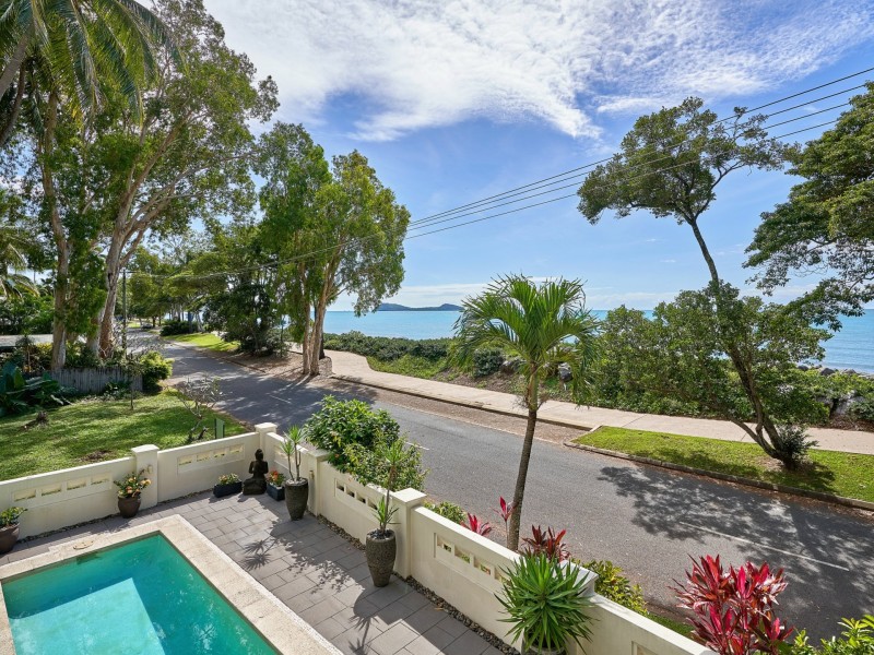 29 Arlington Esplanade, Clifton Beach QLD 4879