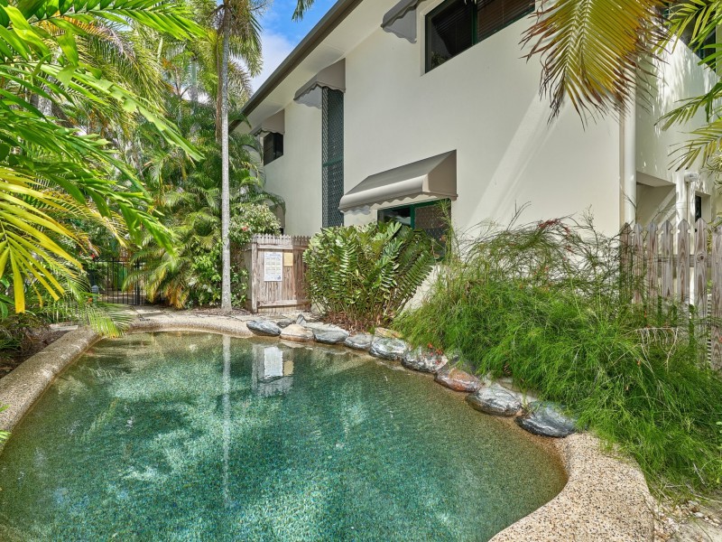 Apartment 1/25 Amphora Street, Palm Cove QLD 4879
