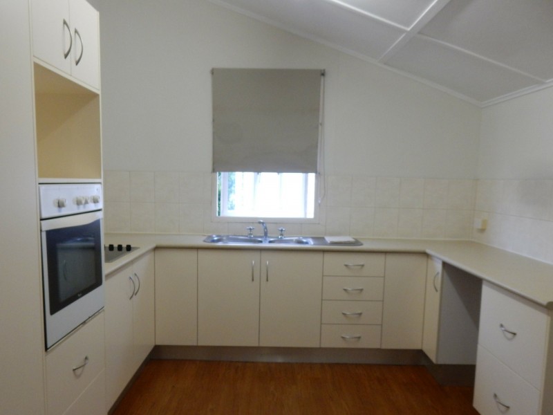 91 McLeod Street, Cairns City QLD 4870