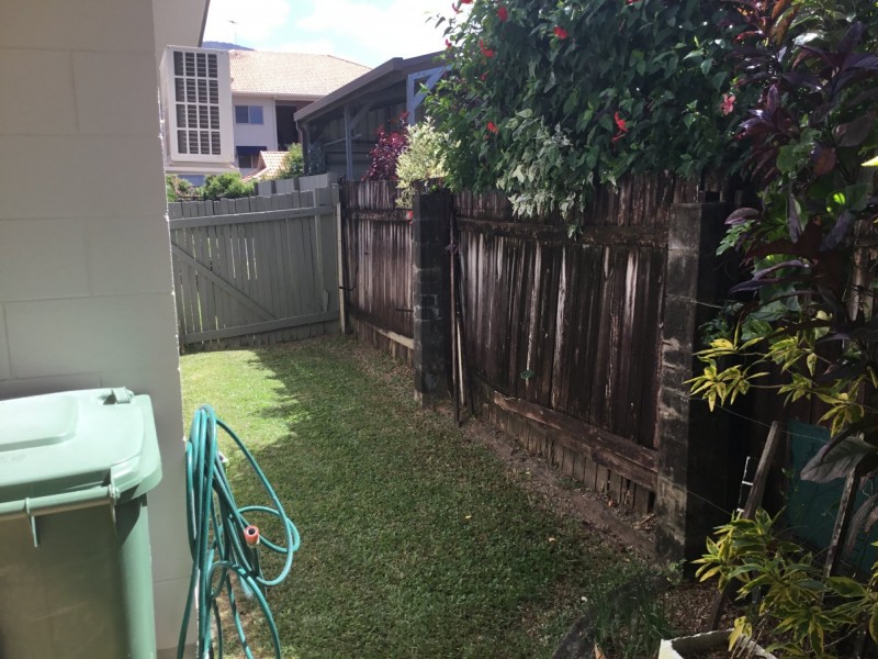 49 Clifton Rd, Clifton Beach QLD 4879