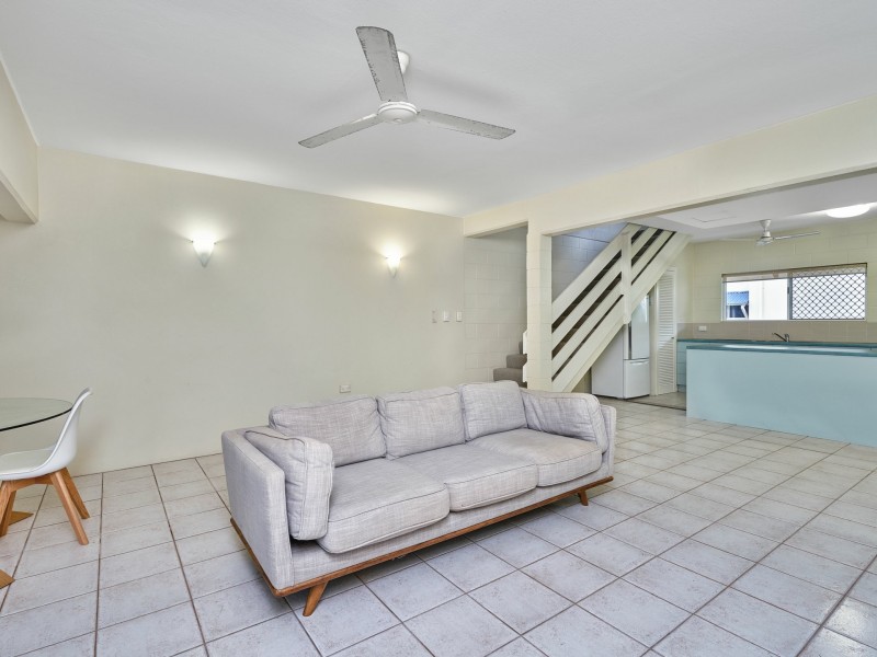 9/79 Arlington Esplanade, Clifton Beach QLD 4879
