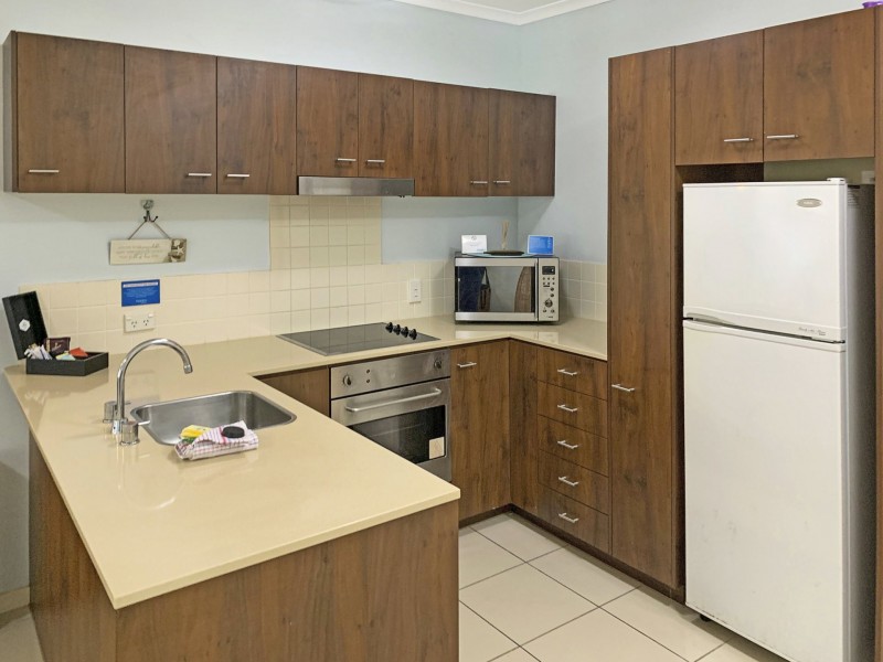 Apartment 724/49-63 Williams Esplanade, Palm Cove QLD 4879