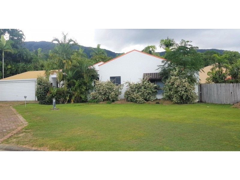 6 Ribbon Close, Clifton Beach QLD 4879