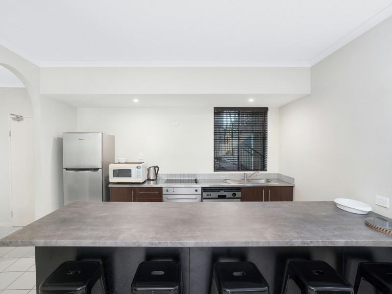 Apartment 33/81-85 Cedar Road, Palm Cove QLD 4879