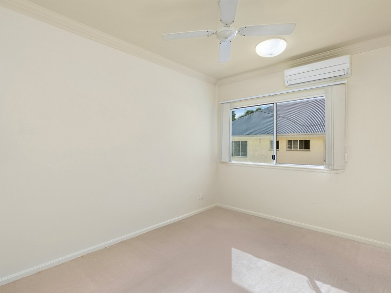 Apartment 5/30 Oliva Street, Palm Cove QLD 4879