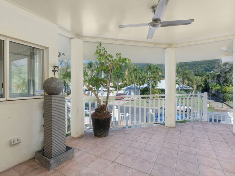 Apartment 5/30 Oliva Street, Palm Cove QLD 4879
