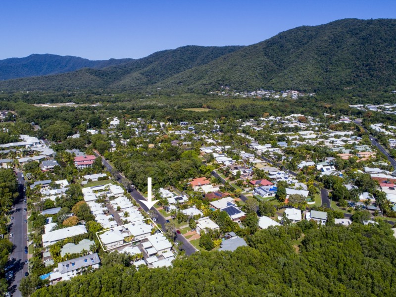 Apartment 5/30 Oliva Street, Palm Cove QLD 4879