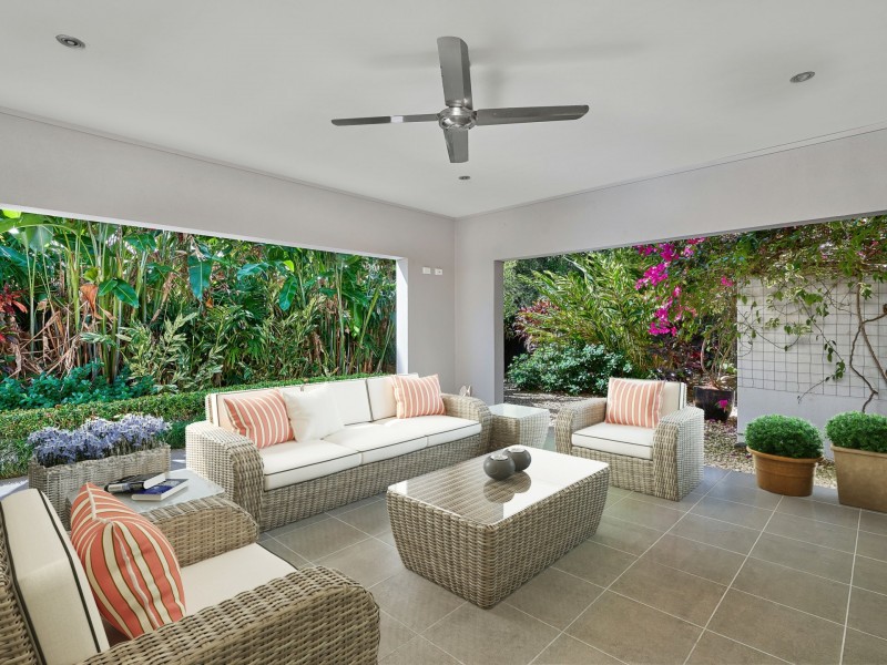 19 Endeavour Street, Clifton Beach QLD 4879