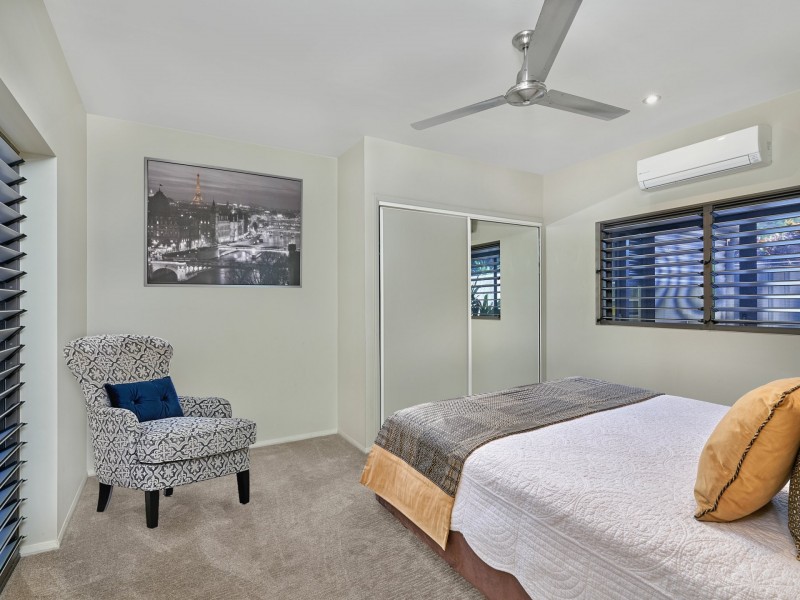 19 Endeavour Street, Clifton Beach QLD 4879