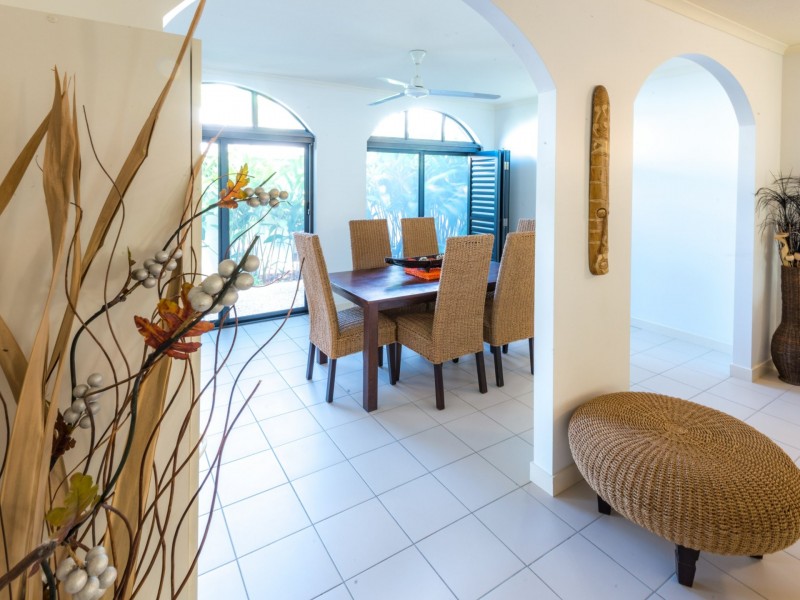 Apartment 14/81-85 Cedar Road, Palm Cove QLD 4879