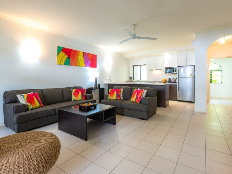 Apartment 14/81-85 Cedar Road, Palm Cove QLD 4879