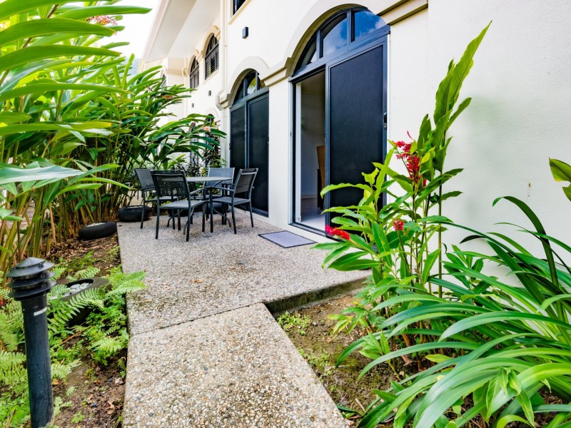 Apartment 14/81-85 Cedar Road, Palm Cove QLD 4879