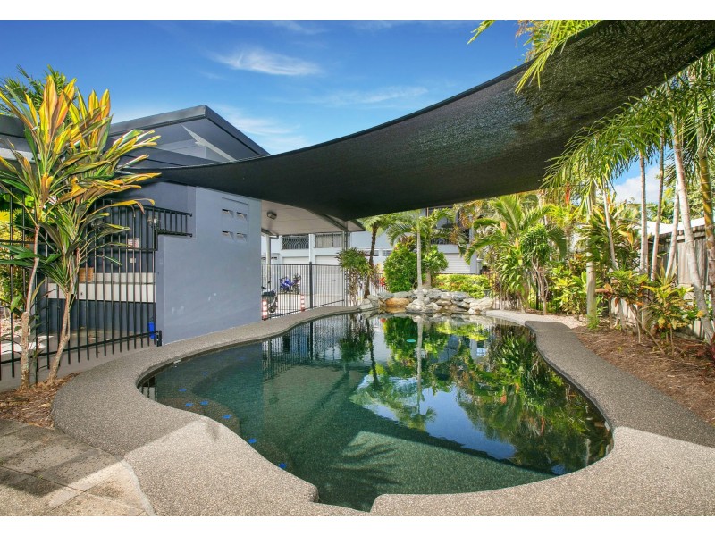 20/22-24 Oyster Court, Trinity Beach QLD 4879