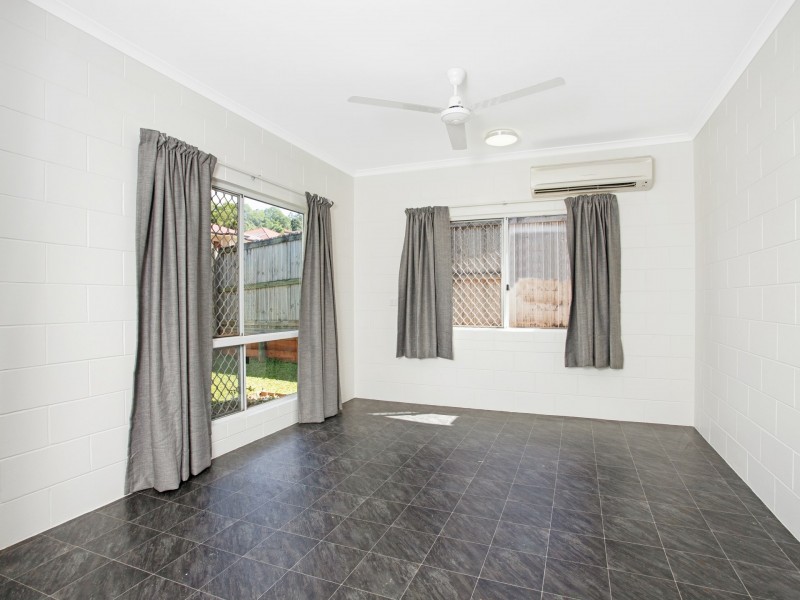 30 Herald St, Bentley Park QLD 4869