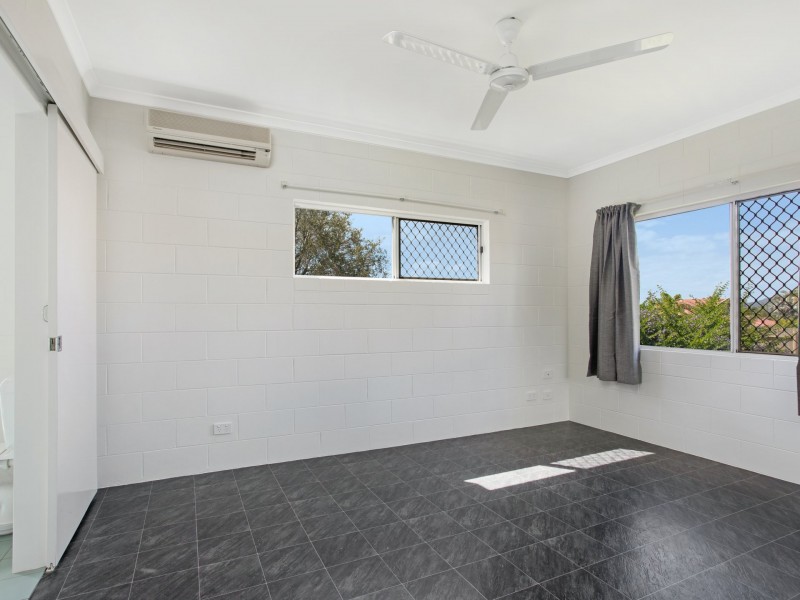 30 Herald St, Bentley Park QLD 4869