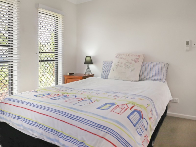 24 Torbay Street, Kewarra Beach QLD 4879