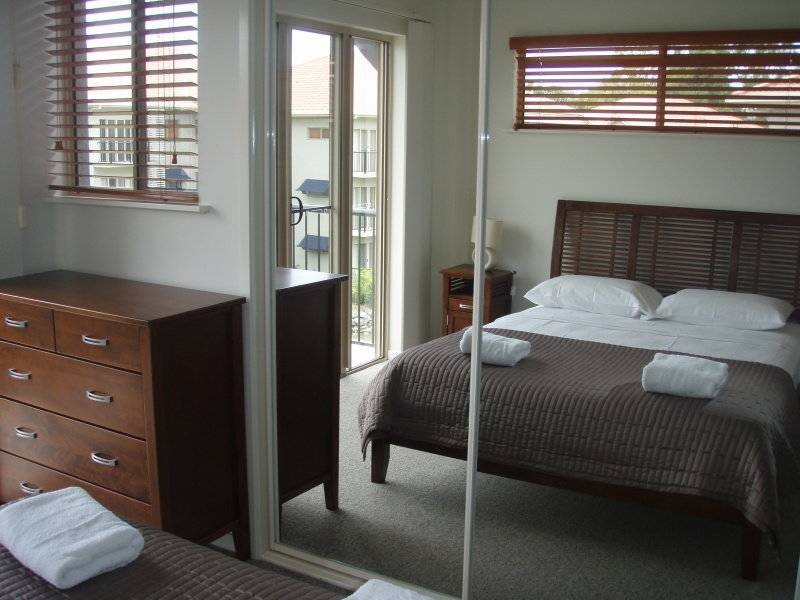 1408/22 Clifton Road, Clifton Beach QLD 4879