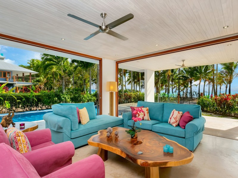 1/61-67 Arlington Esplanade, Clifton Beach QLD 4879