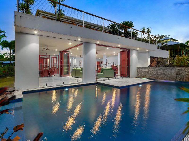 1/61-67 Arlington Esplanade, Clifton Beach QLD 4879